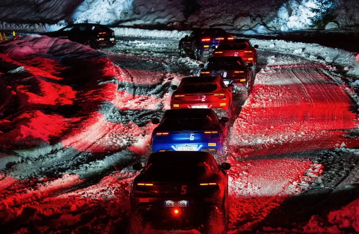 Ferrari Corsa Pilota