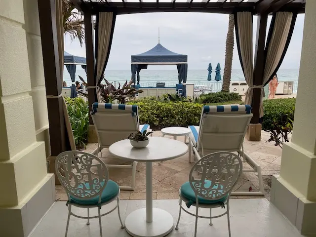 EAU RESORT PALM BEACH