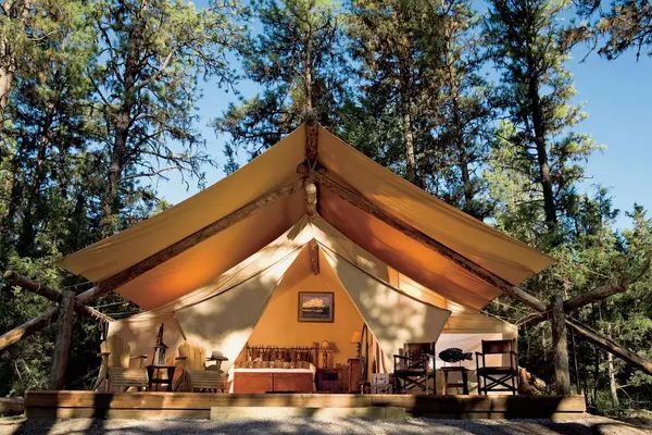 Resort at Paws Up Glamping